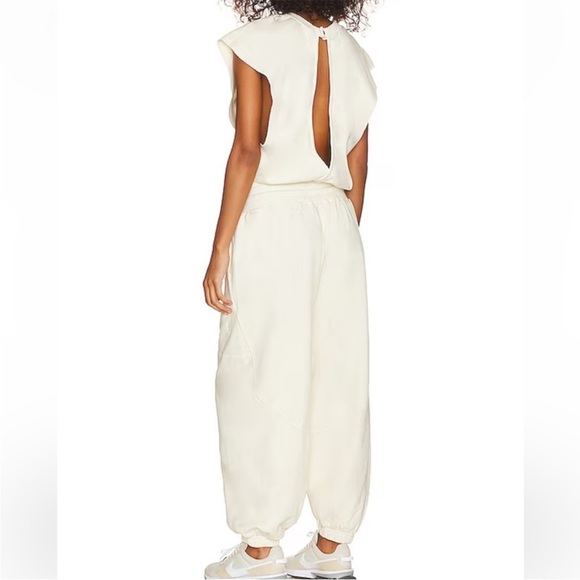 Free People Throw and Go Onsie M - Picture 2 of 6